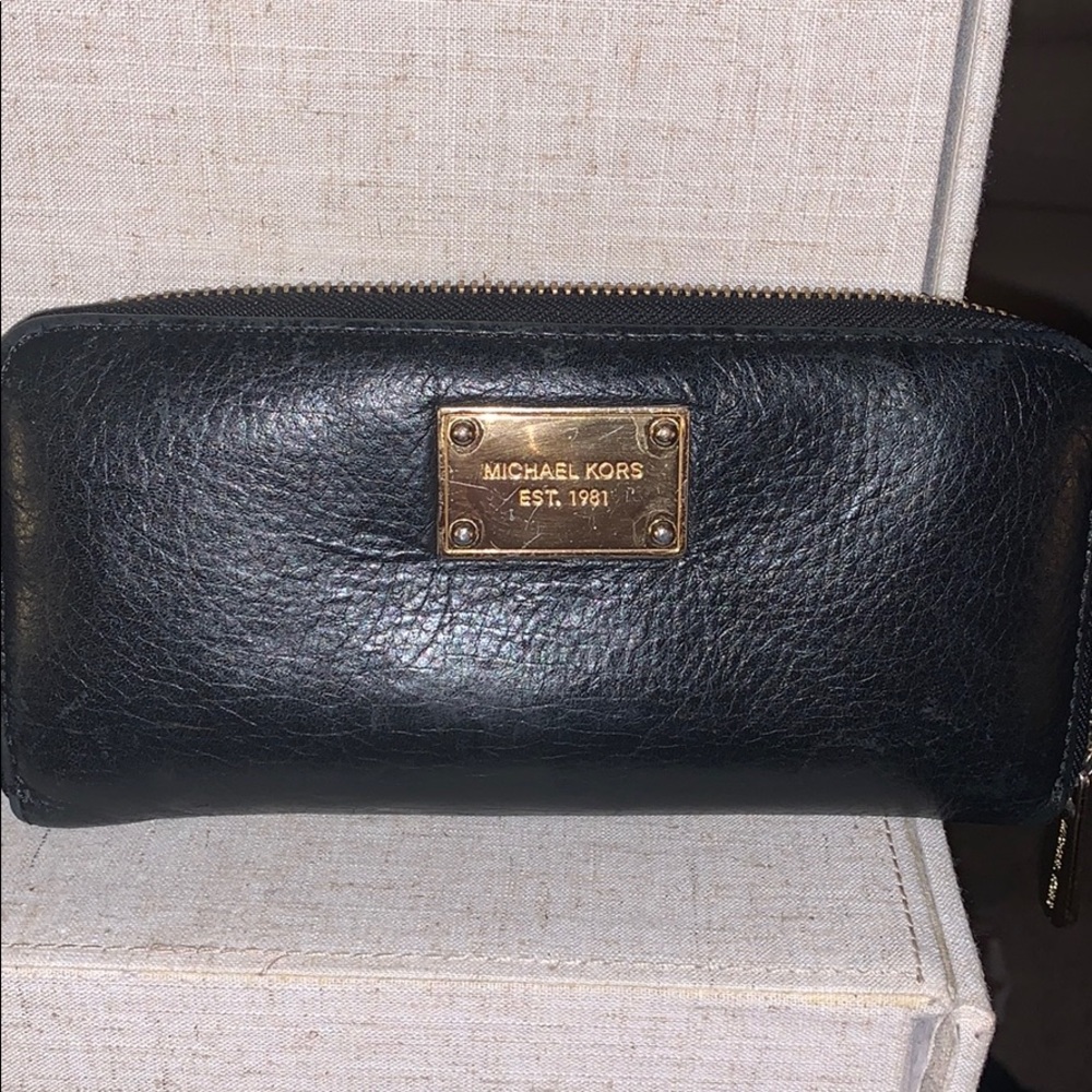 Michael Kors wallet